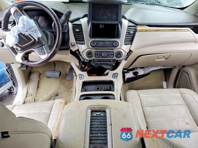 Zdjęcie 8 z 13 samochodu: 2016 GMC YUKON XL DENALI VIN:1GKS2HKJ2GR413684 - miniatura