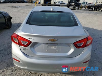 Zdjęcie 6 z 11 samochodu: 2018 CHEVROLET CRUZE LT VIN:1G1BE5SM9J7229060 - miniatura