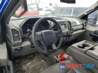 Zdjęcie 8 z 13 samochodu: 2020 FORD F450 SUPER DUTY VIN:1FDUF4GN0LED62406 - miniatura