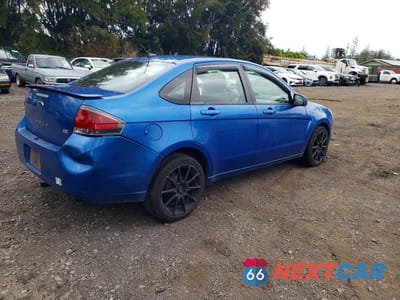 Trzecie zdjęcie samochodu z tyłu: 2010 FORD FOCUS SES VIN:1FAHP3GN2AW164856 - miniatura