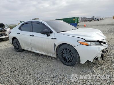 Czwarte zdjęcie samochodu z boku: 2019 TOYOTA CAMRY XSE VIN:4T1BZ1HK8KU508170 - miniatura