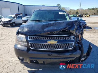 Piąte zdjęcie samochodu w środku: 2013 CHEVROLET TAHOE K1500 LTZ VIN:1GNSKCE08DR379495 - miniatura