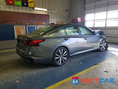 Trzecie zdjęcie samochodu z tyłu: 2021 NISS ALTIMA 2.0 SR VIN:1N4AL4CV1MN357552 - miniatura