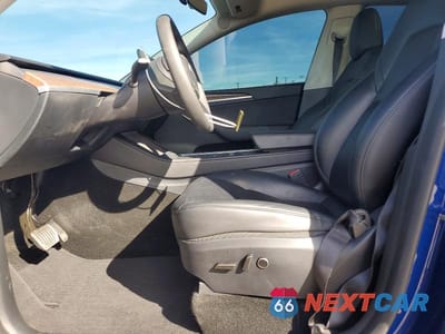 Zdjęcie 7 z 12 samochodu: 2025 TESLA MODEL Y VIN:7SAYGDEDXSF227916 - miniatura