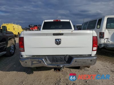 Zdjęcie 6 z 13 samochodu: 2015 RAM 2500 ST VIN:3C6UR4HJ7FG654789 - miniatura