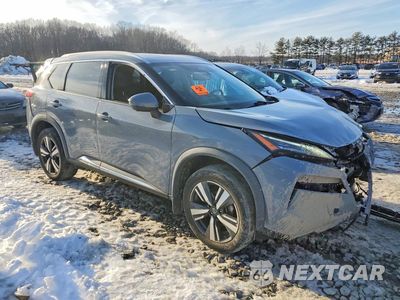 Czwarte zdjęcie samochodu z boku: 2021 NISSAN ROGUE SL VIN:5N1AT3CB1MC701446 - miniatura