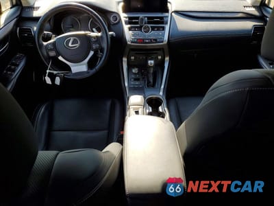 Zdjęcie 8 z 12 samochodu: 2019 LEXUS NX 300H VIN:JTJBJRBZ1K2100957 - miniatura