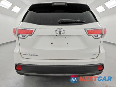 Zdjęcie 6 z 14 samochodu: 2015 TOYOTA HIGHLANDER LE VIN:5TDZARFH9FS014023 - miniatura
