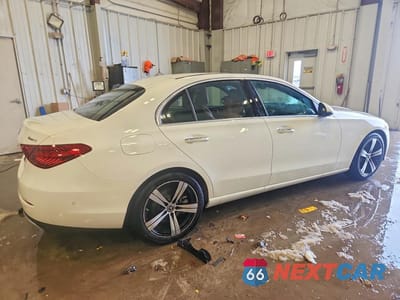 Trzecie zdjęcie samochodu z tyłu: 2025 MERCEDES-BENZ C 300 4MATIC VIN:W1KAF4HB0SR245255 - miniatura