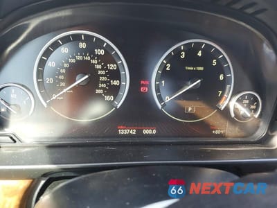 Zdjęcie 9 z 13 samochodu: 2012 BMW 550 I VIN:WBAFR9C57CDV59177 - miniatura