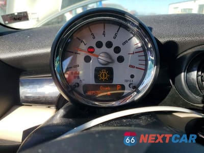 Zdjęcie 9 z 12 samochodu: 2012 MINI COOPER VIN:WMWSU3C56CT262093 - miniatura