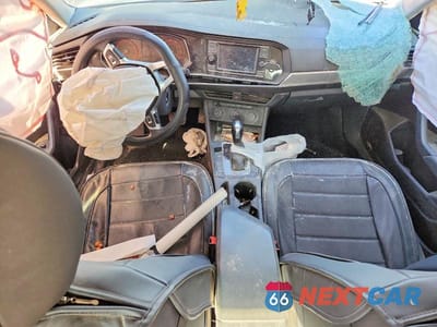 Zdjęcie 8 z 11 samochodu: 2020 VOLKSWAGEN JETTA S VIN:3VWC57BU7LM090771 - miniatura