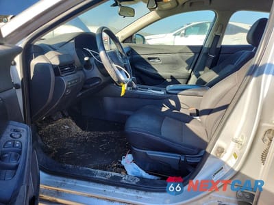 Zdjęcie 7 z 12 samochodu: 2021 NISSAN SENTRA SV VIN:3N1AB8CV8MY223860 - miniatura