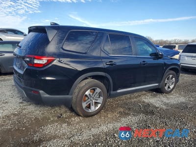 Trzecie zdjęcie samochodu z tyłu: 2025 HONDA PILOT EXL VIN:5FNYG1H48SB017435 - miniatura