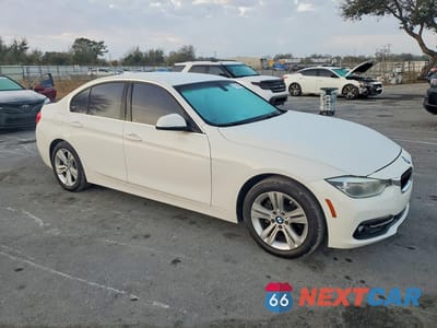 Czwarte zdjęcie samochodu z boku: 2018 BMW 330 I VIN:WBA8B9G51JNU96169 - miniatura
