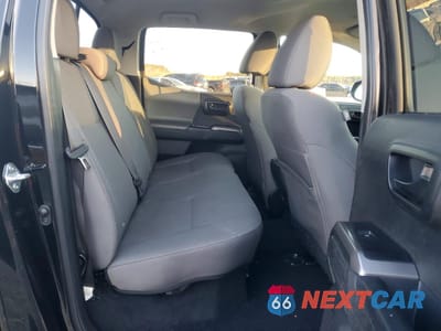 Zdjęcie 10 z 13 samochodu: 2022 TOYOTA TACOMA DOUBLE CAB VIN:3TYAX5GN1NT059761 - miniatura