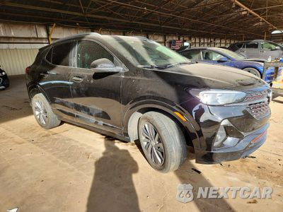 Czwarte zdjęcie samochodu z boku: 2023 BUICK ENCORE GX SELECT VIN:KL4MMDSL5PB027272 - miniatura