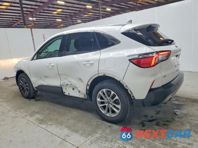 Drugie zdjęcie samochodu z przodu: 2022 FORD ESCAPE SE VIN:1FMCU9G65NUA60593 - miniatura