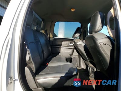 Zdjęcie 10 z 12 samochodu: 2019 RAM 2500 TRADESMAN VIN:3C6UR5HL2KG548431 - miniatura