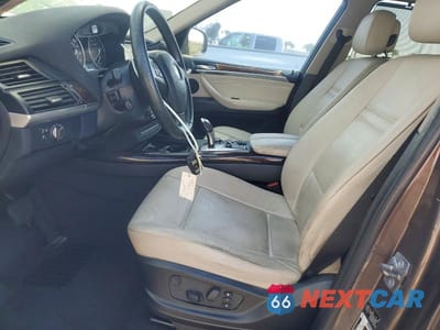 Zdjęcie 7 z 13 samochodu: 2013 BMW X5 XDRIVE35I VIN:5UXZV4C53D0B01578 - miniatura