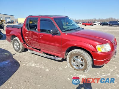 Czwarte zdjęcie samochodu z boku: 2005 FORD EXPLORER VIN:1FMDU77K75UA52372 - miniatura