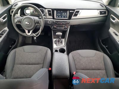 Zdjęcie 8 z 11 samochodu: 2018 KIA NIRO LX VIN:KNDCB3LC8J5213233 - miniatura