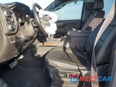 Zdjęcie 7 z 13 samochodu: 2021 GMC SIERRA C1500 SLT VIN:3GTP8DED2MG439020 - miniatura