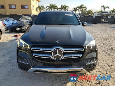 Piąte zdjęcie samochodu w środku: 2022 MERCEDES-BENZ GLE 350 VIN:4JGFB4JBXNA678781 - miniatura