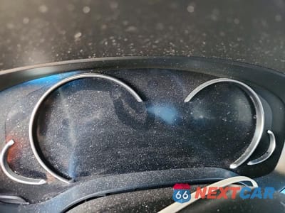 Zdjęcie 9 z 12 samochodu: 2018 BMW M550XI VIN:WBAJB9C56JB049247 - miniatura