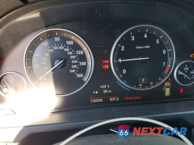 Zdjęcie 9 z 14 samochodu: 2015 BMW X5 XDRIVE35I VIN:5UXKR0C5XF0K71547 - miniatura