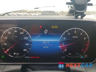 Zdjęcie 9 z 13 samochodu: 2023 MERCEDES-BENZ GLC 300 VIN:W1NKM4GBXPU026726 - miniatura