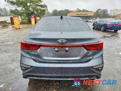 Zdjęcie 6 z 11 samochodu: 2019 KIA FORTE GT LINE VIN:3KPF34AD8KE017097 - miniatura