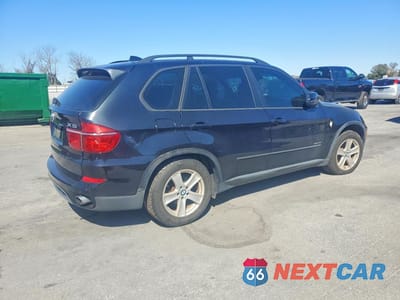 Trzecie zdjęcie samochodu z tyłu: 2012 BMW X5 XDRIVE35I VIN:5UXZV4C58CL991909 - miniatura