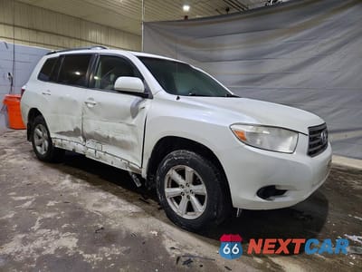 Czwarte zdjęcie samochodu z boku: 2010 TOYOTA HIGHLANDER BASE VIN:JTEBK3EH8A2167114 - miniatura