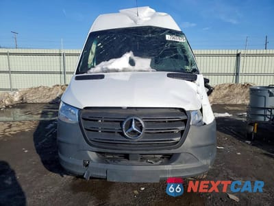 Piąte zdjęcie samochodu w środku: 2022 MERCEDES BENZ SPRINTER 2500 DELIVERY VAN VIN:W1Y40BHY7NT084553 - miniatura