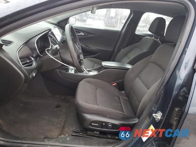 Zdjęcie 7 z 12 samochodu: 2019 CHEVROLET MALIBU VIN:1G1ZD5ST3KF128418 - miniatura