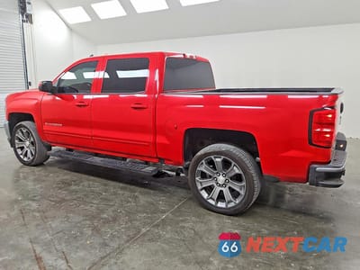 Drugie zdjęcie samochodu z przodu: 2018 CHEVROLET SILVERADO C1500 LT VIN:3GCPCREC6JG188114 - miniatura