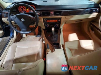 Zdjęcie 8 z 12 samochodu: 2011 BMW 328 XI VIN:WBAPK7C56BF082449 - miniatura