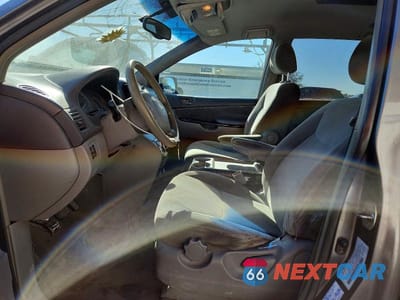 Zdjęcie 7 z 12 samochodu: 2004 TOYOTA SIENNA CE VIN:5TDZA23C245101226 - miniatura