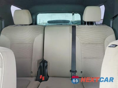 Zdjęcie 10 z 12 samochodu: 2023 CHEVROLET TRAVERSE LS VIN:1GNERFKW3PJ117552 - miniatura