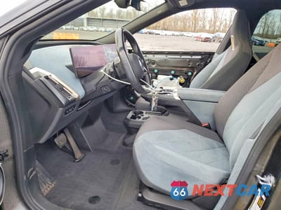 Zdjęcie 7 z 15 samochodu: 2022 BMW IX XDRIVE50 VIN:WB523CF00NCJ79988 - miniatura