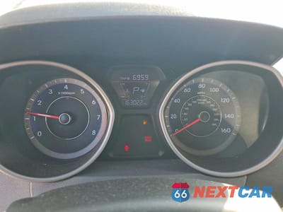 Zdjęcie 9 z 13 samochodu: 2016 HYUNDAI ELANTRA SE VIN:KMHDH4AE9GU479268 - miniatura
