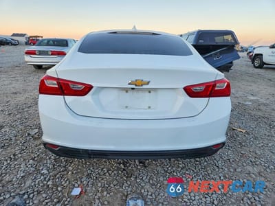 Zdjęcie 6 z 12 samochodu: 2018 CHEVROLET MALIBU LT VIN:1G1ZD5ST3JF129390 - miniatura