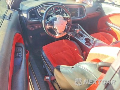 Zdjęcie 8 z 12 samochodu: 2015 DODGE CHALLENGER SRT 392 VIN:2C3CDZDJ7FH719599 - miniatura