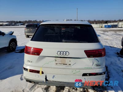 Zdjęcie 6 z 12 samochodu: 2018 AUDI Q7 PRESTIGE VIN:WA1VAAF73JD029011 - miniatura