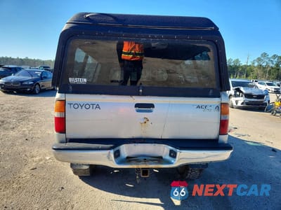 Zdjęcie 6 z 11 samochodu: 2000 TOYOTA TACOMA XTRACAB VIN:4TAWN72N3YZ672392 - miniatura