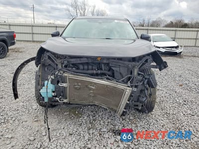 Piąte zdjęcie samochodu w środku: 2021 NISSAN ROGUE SV VIN:5N1AT3BB3MC676048 - miniatura