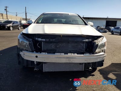 Piąte zdjęcie samochodu w środku: 2019 MERCEDES-BENZ CLA 250 VIN:WDDSJ4EB5KN704813 - miniatura