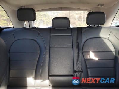 Zdjęcie 10 z 13 samochodu: 2022 MERCEDES-BENZ GLC 300 4MATIC VIN:W1N0G8EB7NV379814 - miniatura