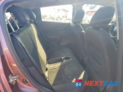 Zdjęcie 10 z 11 samochodu: 2020 CHEVROLET SPARK LS VIN:KL8CB6SA3LC469627 - miniatura